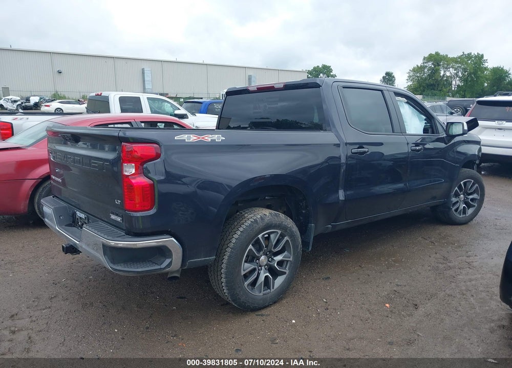 2022 CHEVROLET SILVERADO 1500 4WD SHORT BED LT WITH 2FL VIN: 3GCPDKEK8NG562692