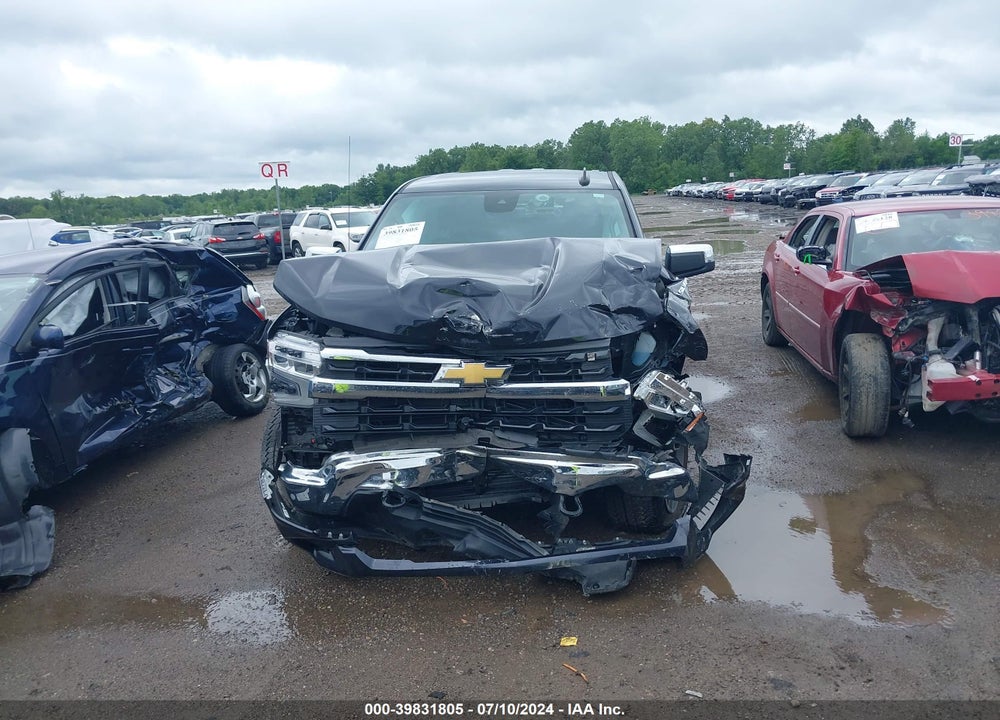 2022 CHEVROLET SILVERADO 1500 4WD SHORT BED LT WITH 2FL VIN: 3GCPDKEK8NG562692