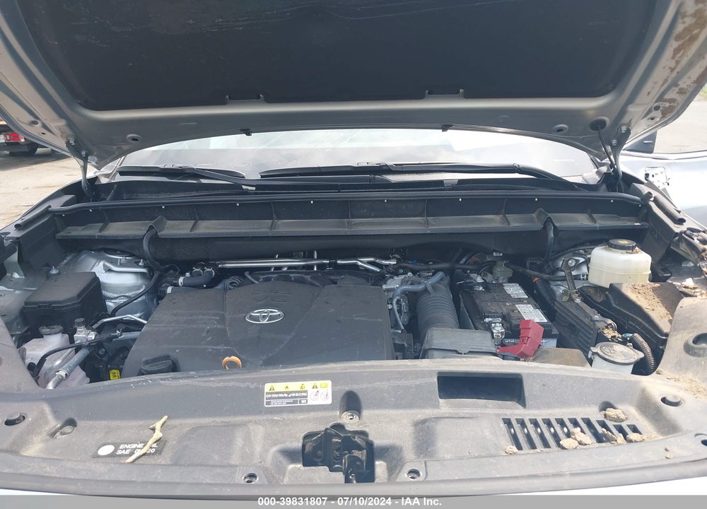 2022 TOYOTA HIGHLANDER VIN: 5TDBZRBH5NS193837