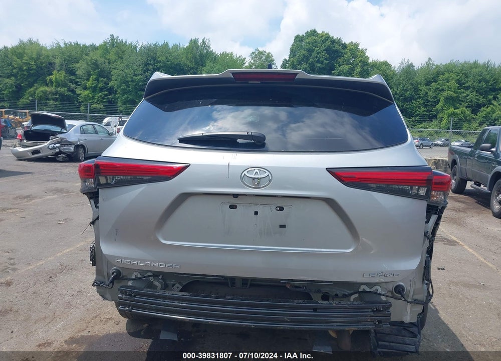 2022 TOYOTA HIGHLANDER VIN: 5TDBZRBH5NS193837