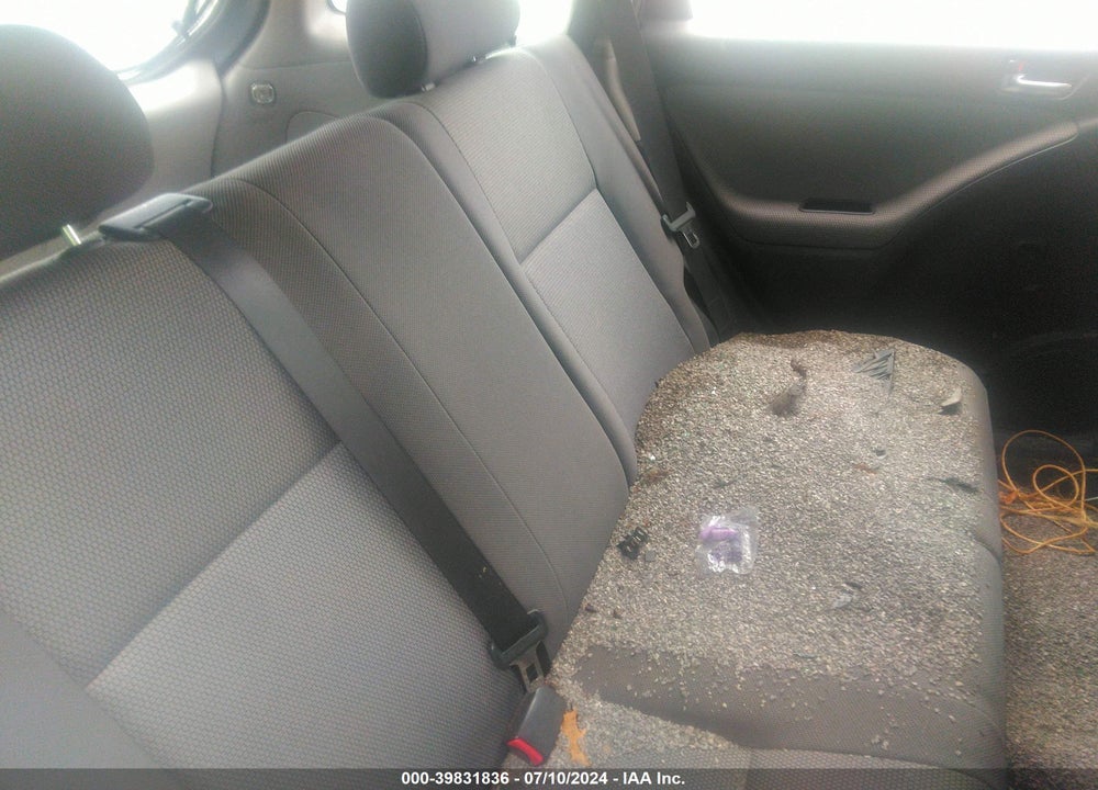 2007 TOYOTA MATRIX/XR VIN: 2T1KR32E37C650921