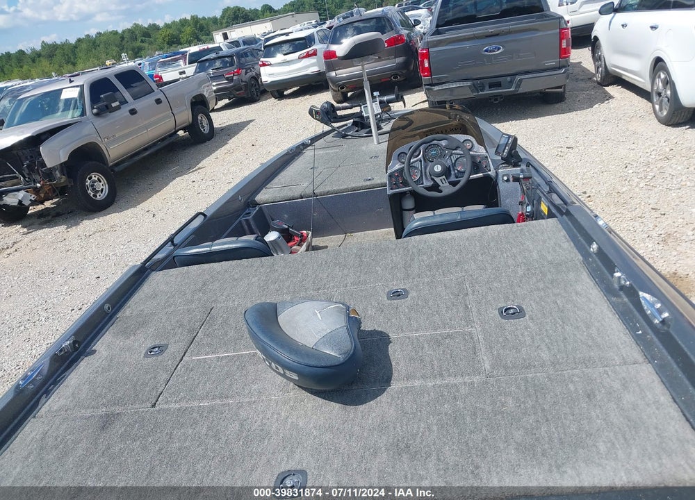 1991 STRATOS BASSBOAT VIN: BNZ9J203J091
