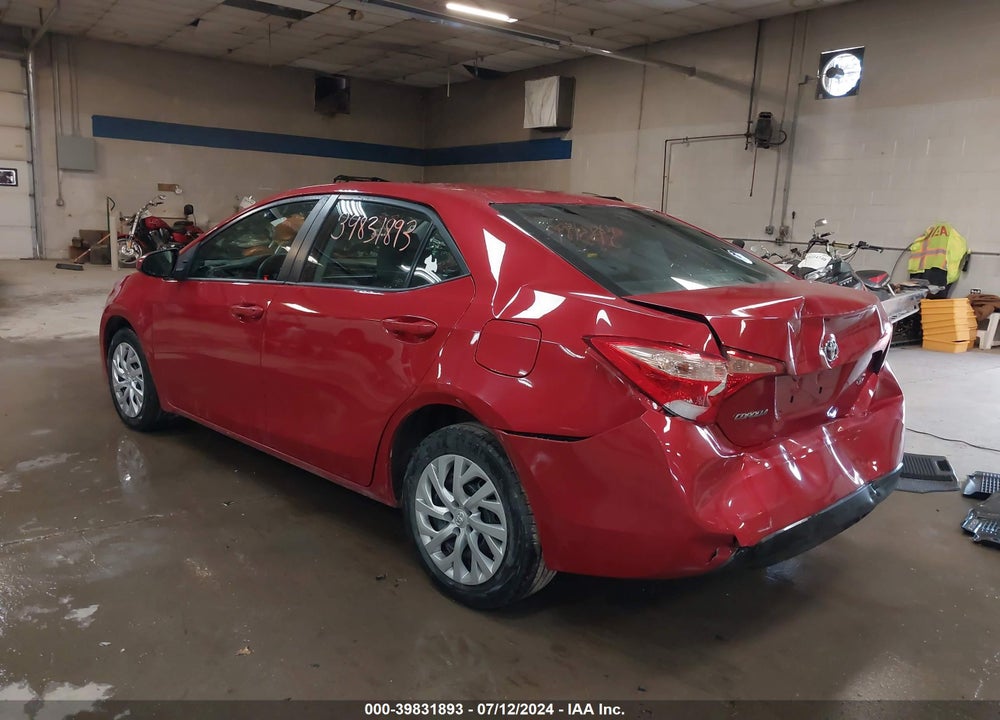 2018 TOYOTA COROLLA LE VIN: 2T1BURHE6JC076430