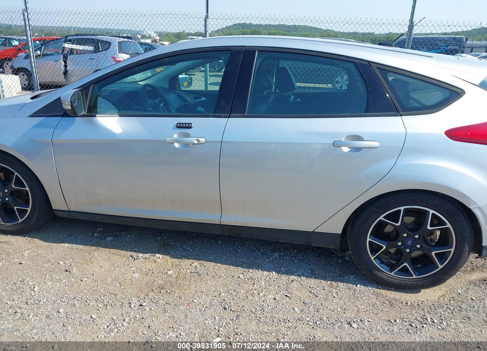 2014 FORD FOCUS SE VIN: 1FADP3K26EL270567