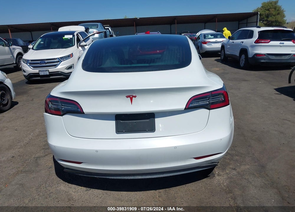 2020 TESLA MODEL 3 STANDARD RANGE PLUS REAR-WHEEL DRIVE/STANDARD RANGE REAR-WHEEL DRIVE VIN: 5YJ3E1EA2LF784418