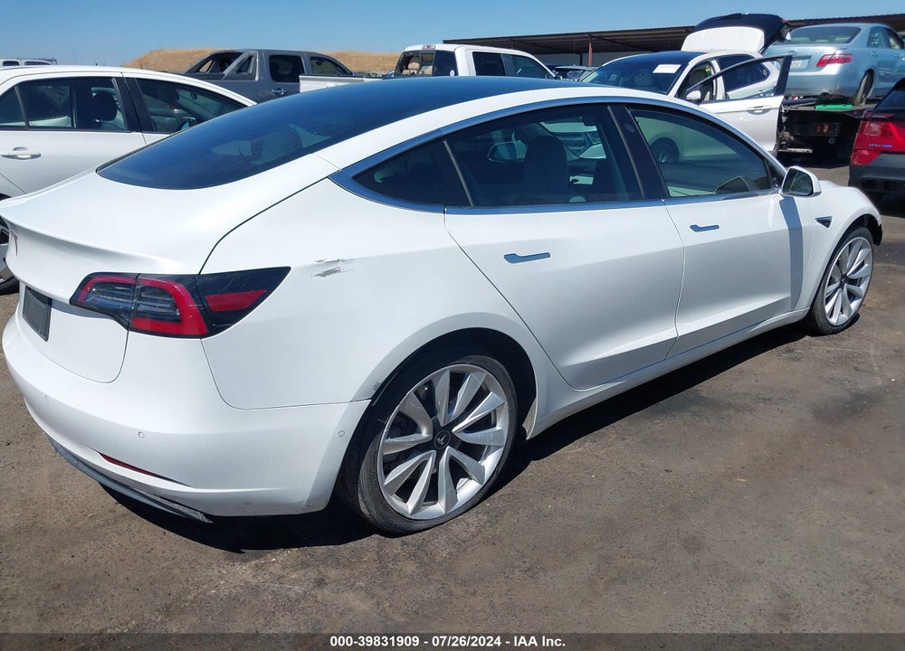 2020 TESLA MODEL 3 STANDARD RANGE PLUS REAR-WHEEL DRIVE/STANDARD RANGE REAR-WHEEL DRIVE VIN: 5YJ3E1EA2LF784418