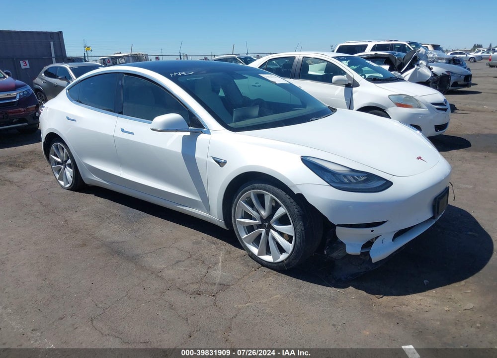 2020 TESLA MODEL 3 STANDARD RANGE PLUS REAR-WHEEL DRIVE/STANDARD RANGE REAR-WHEEL DRIVE VIN: 5YJ3E1EA2LF784418