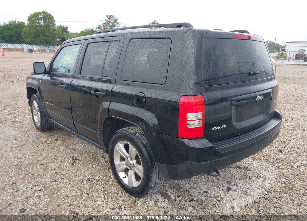 2013 JEEP PATRIOT LATITUDE VIN: 1C4NJRFB6DD158129