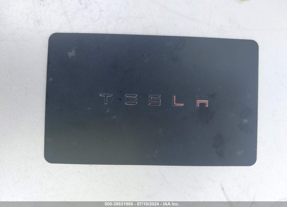2022 TESLA MODEL S DUAL MOTOR ALL-WHEEL DRIVE VIN: 5YJSA1E51NF486195