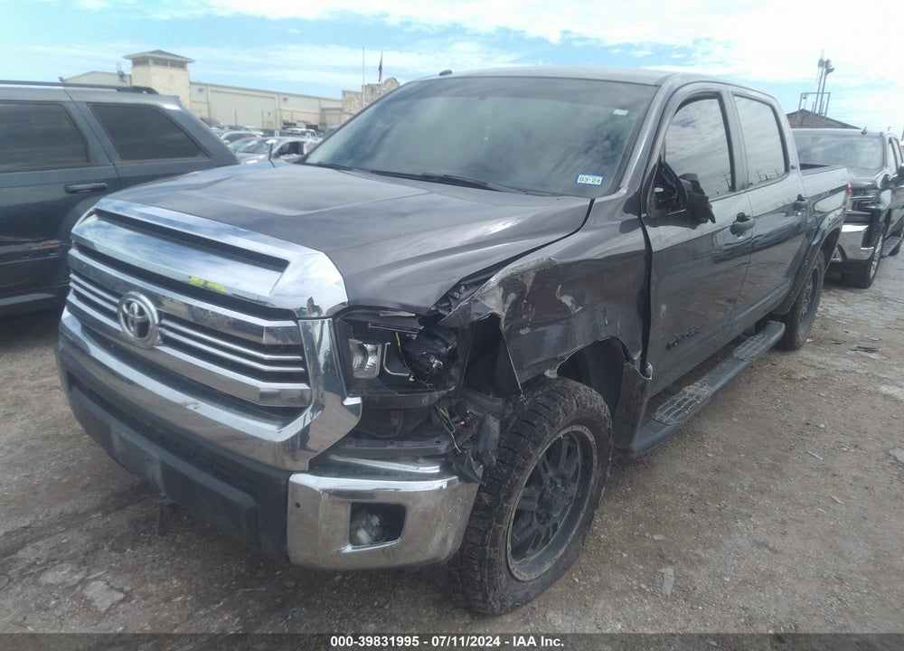2016 TOYOTA TUNDRA SR5 4.6L V8 VIN: 5TFEM5F18GX096548