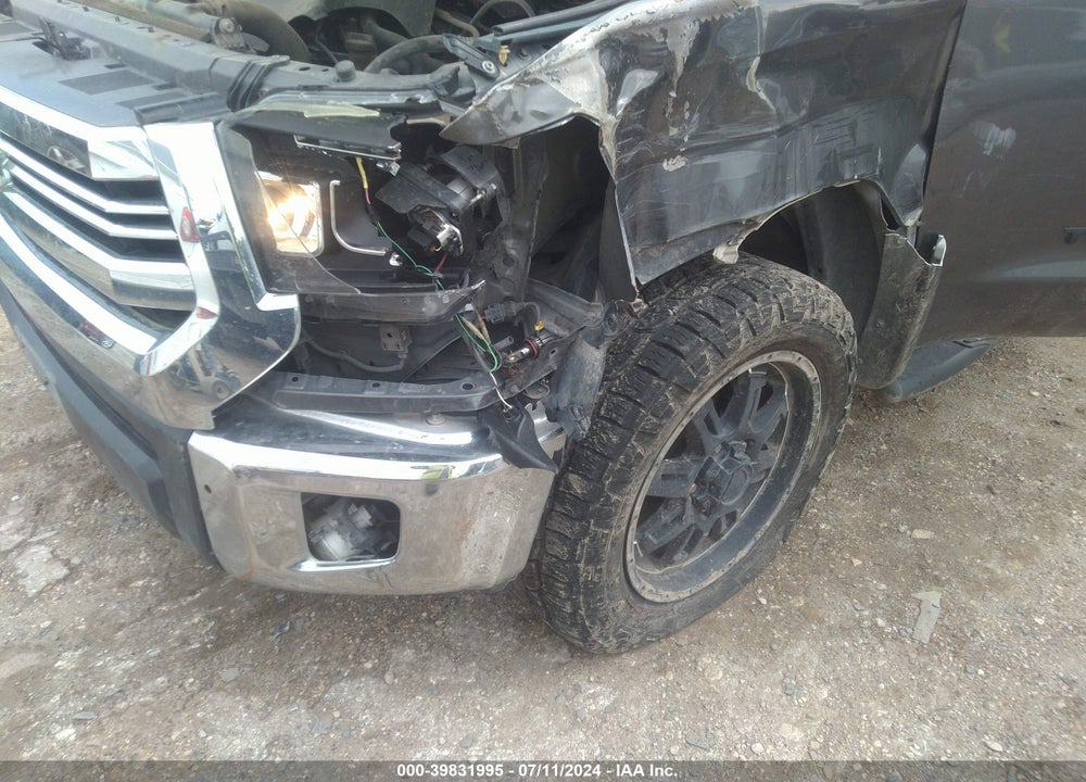 2016 TOYOTA TUNDRA SR5 4.6L V8 VIN: 5TFEM5F18GX096548