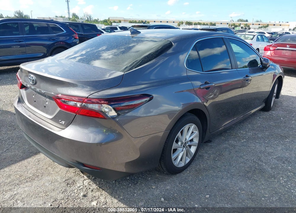 2024 TOYOTA CAMRY LE VIN: 4T1C11AK1RU889053
