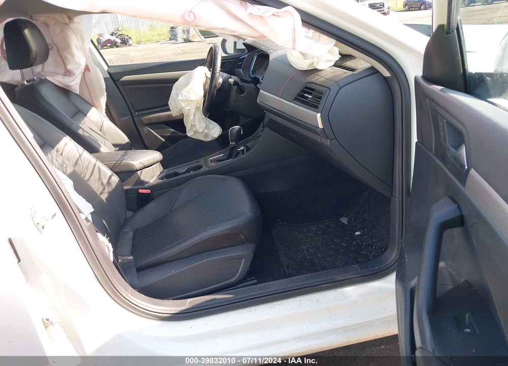 2019 VOLKSWAGEN JETTA 1.4T R-LINE/1.4T S/1.4T SE VIN: 3VWC57BU7KM122696