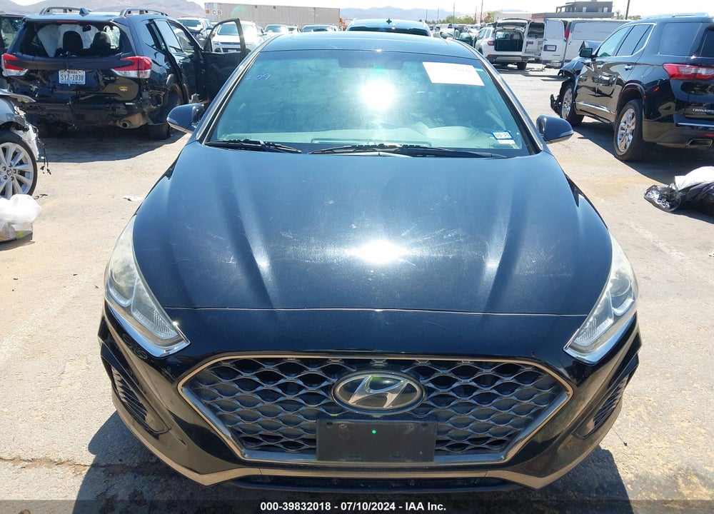 2018 HYUNDAI SONATA SPORT VIN: 5NPE34AF0JH642939