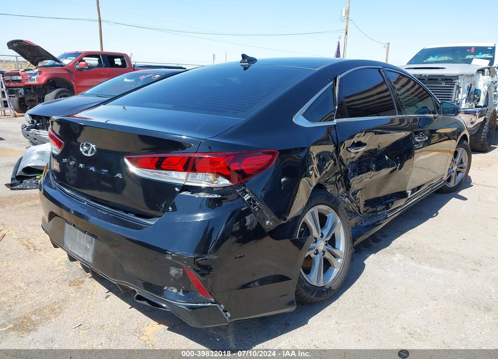 2018 HYUNDAI SONATA SPORT VIN: 5NPE34AF0JH642939