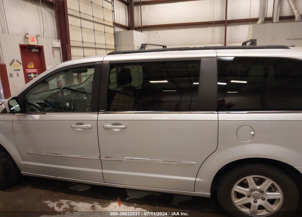 2012 CHRYSLER TOWN & COUNTRY TOURING VIN: 2C4RC1BG9CR392856