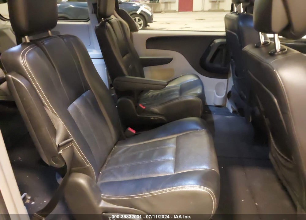 2012 CHRYSLER TOWN & COUNTRY TOURING VIN: 2C4RC1BG9CR392856