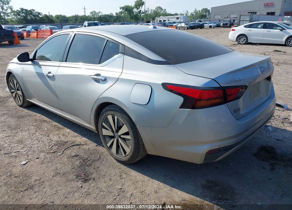 2022 NISSAN ALTIMA SV FWD VIN: 1N4BL4DV9NN386835