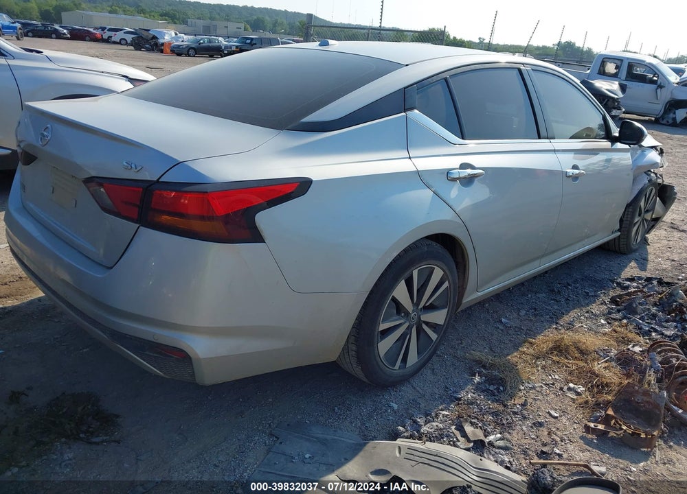 2022 NISSAN ALTIMA SV FWD VIN: 1N4BL4DV9NN386835