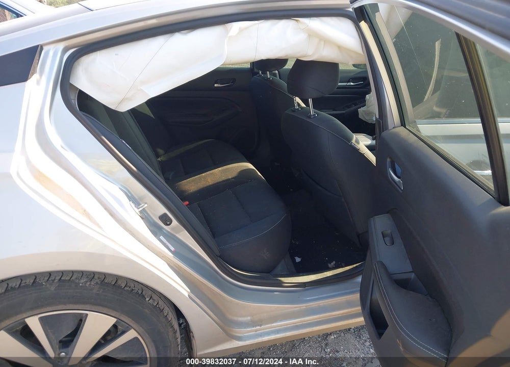 2022 NISSAN ALTIMA SV FWD VIN: 1N4BL4DV9NN386835