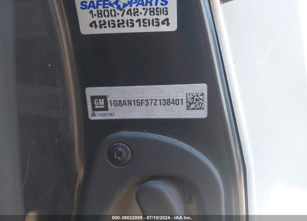2007 SATURN ION 2 VIN: 1G8AN15F37Z138401