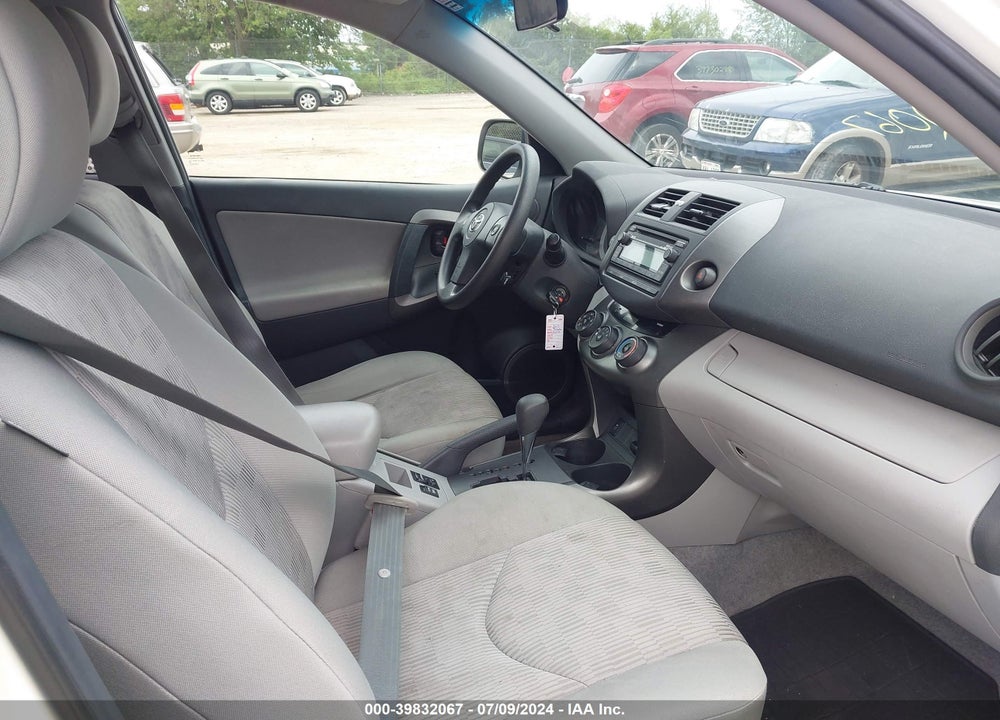 2012 TOYOTA RAV4 VIN: 2T3BF4DV4CW265718