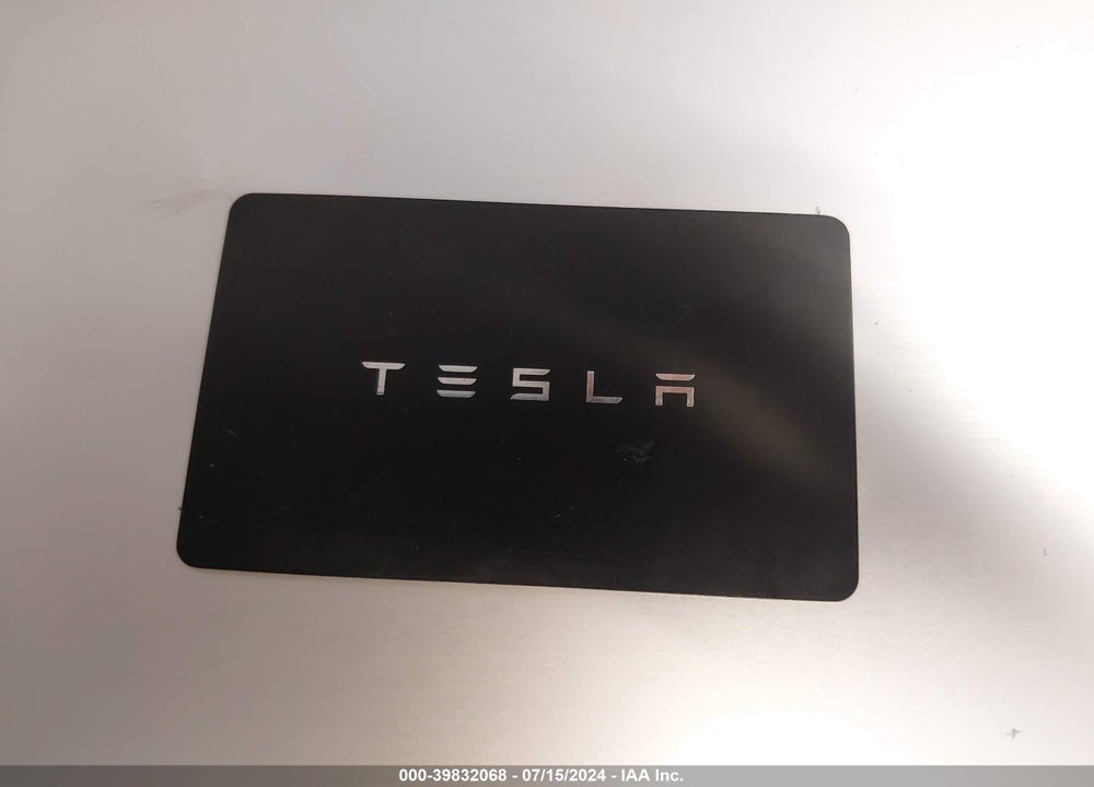 2023 TESLA MODEL X VIN: 7SAXCDE52PF368874