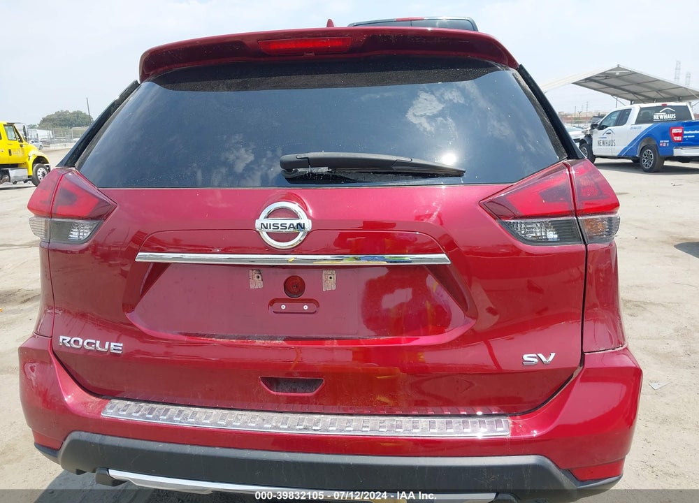 2018 NISSAN ROGUE SV VIN: 5N1AT2MT0JC802894