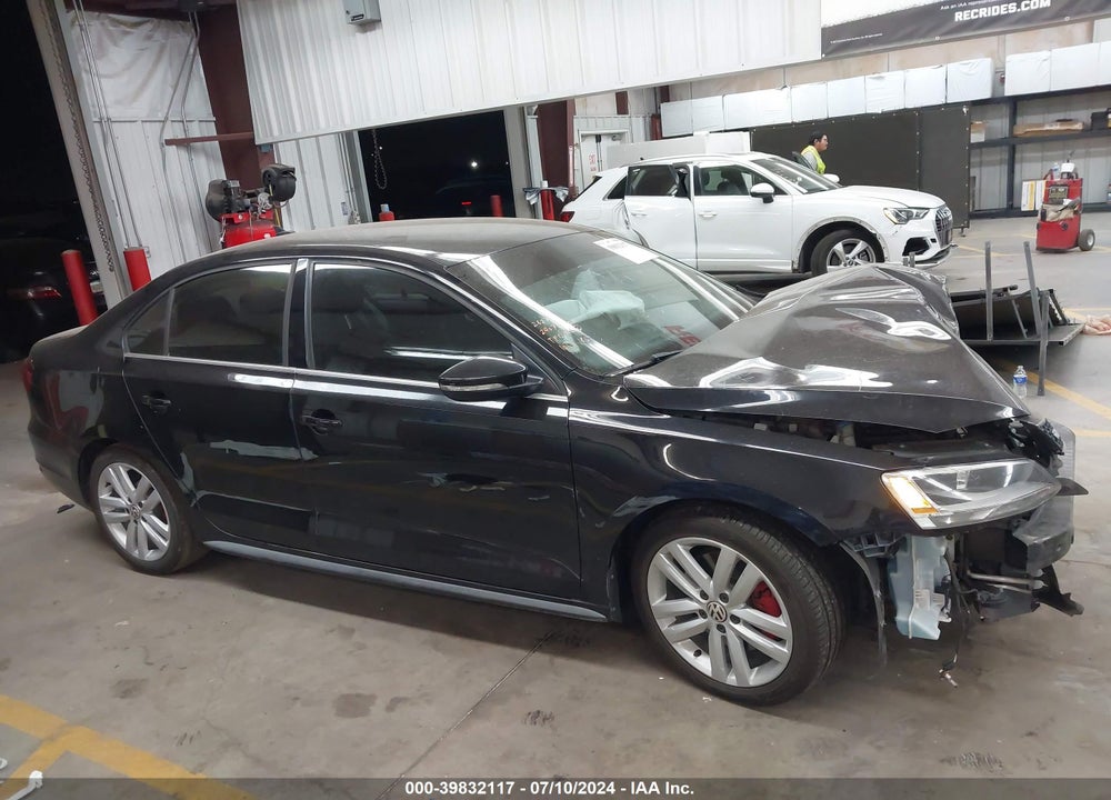 2014 VOLKSWAGEN JETTA GLI VIN: 3VW4S7AJXEM212627
