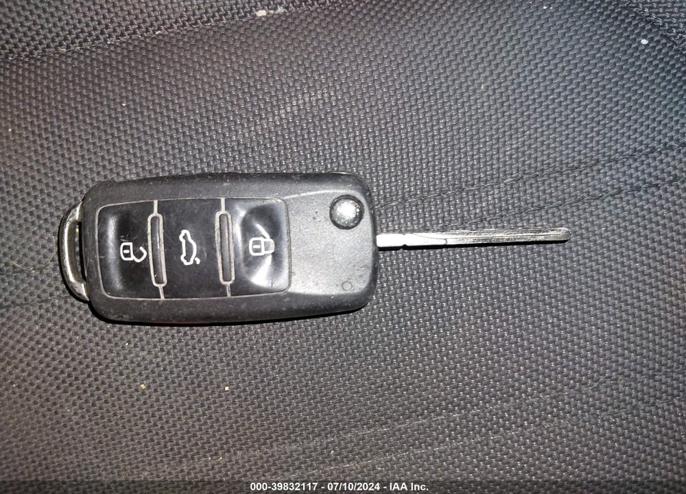 2014 VOLKSWAGEN JETTA GLI VIN: 3VW4S7AJXEM212627