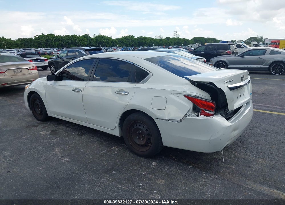 2014 NISSAN ALTIMA VIN: 1N4AL3AP1EN253966