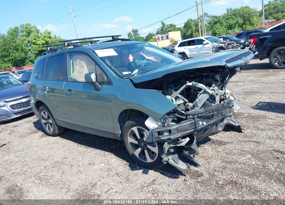 2018 SUBARU FORESTER 2.5I PREMIUM VIN: JF2SJAEC2JH453264