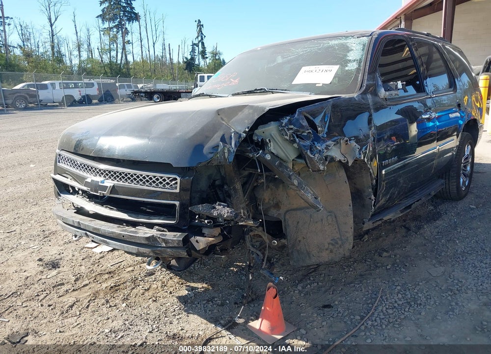 2014 CHEVROLET TAHOE LTZ VIN: 1GNSKCE01ER204295