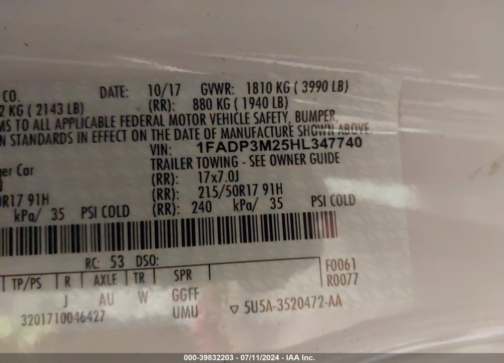 2017 FORD FOCUS SEL VIN: 1FADP3M25HL347740
