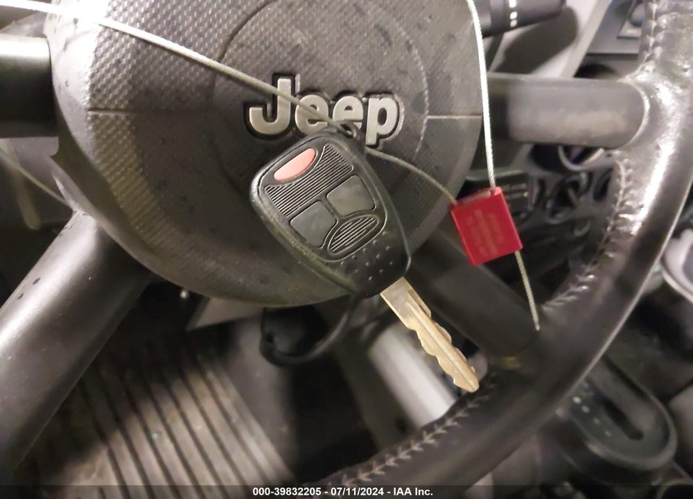 2007 JEEP WRANGLER UNLIMITED SAHARA VIN: 1J8GA59117L210886