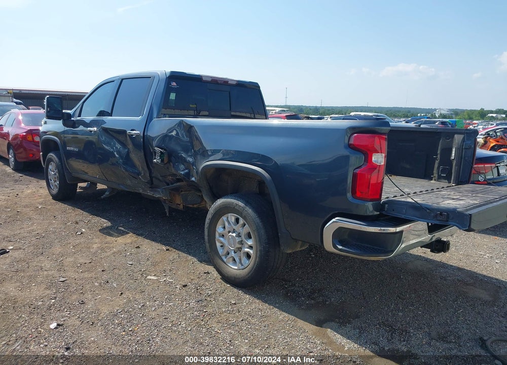 2020 CHEVROLET SILVERADO 3500HD 4WD  LONG BED LTZ VIN: 1GC4YUEY8LF207110