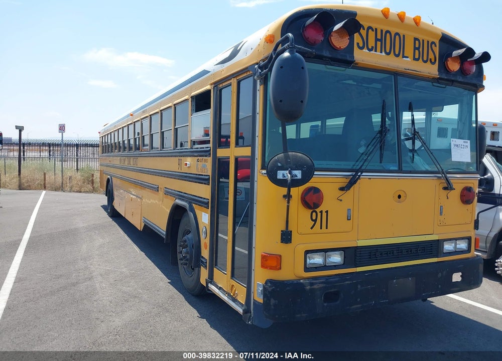 2004 BLUE BIRD SCHOOL BUS / TRANSIT BUS VIN: 1BABNBXA84F217233