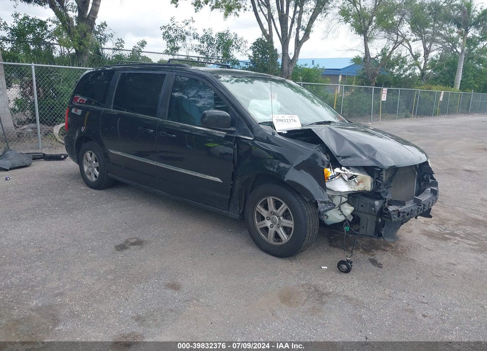 2013 CHRYSLER TOWN & COUNTRY TOURING VIN: 2C4RC1BG1DR554934