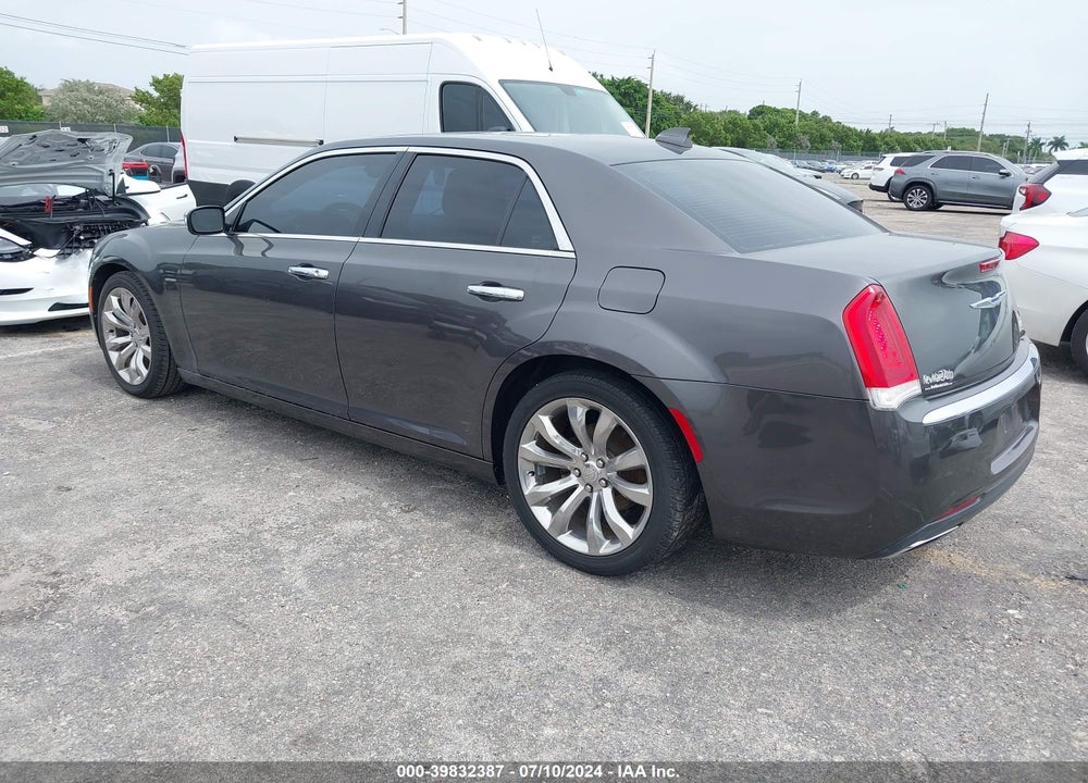 2017 CHRYSLER 300C VIN: 2C3CCAEG6HH667859