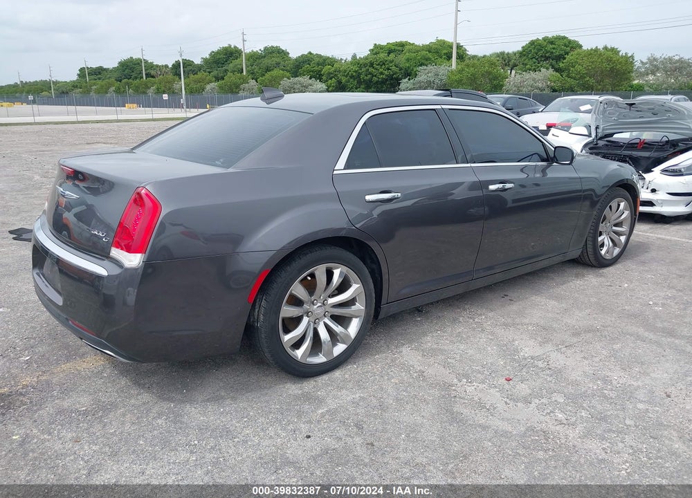 2017 CHRYSLER 300C VIN: 2C3CCAEG6HH667859