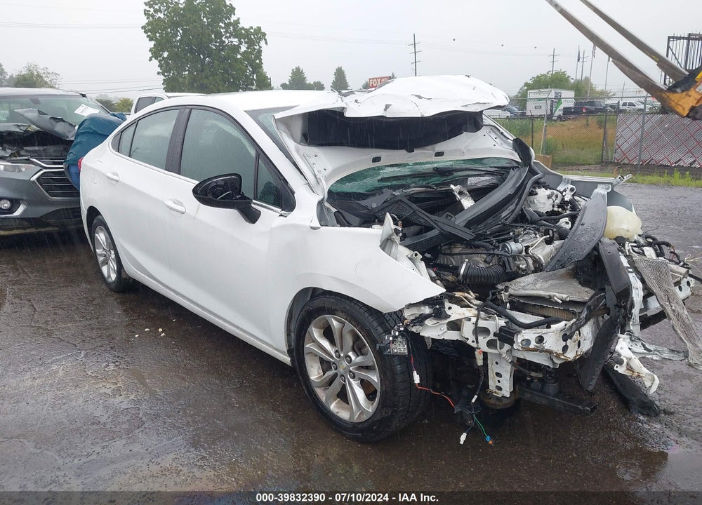 2019 CHEVROLET CRUZE LT VIN: 1G1BE5SM1K7146708
