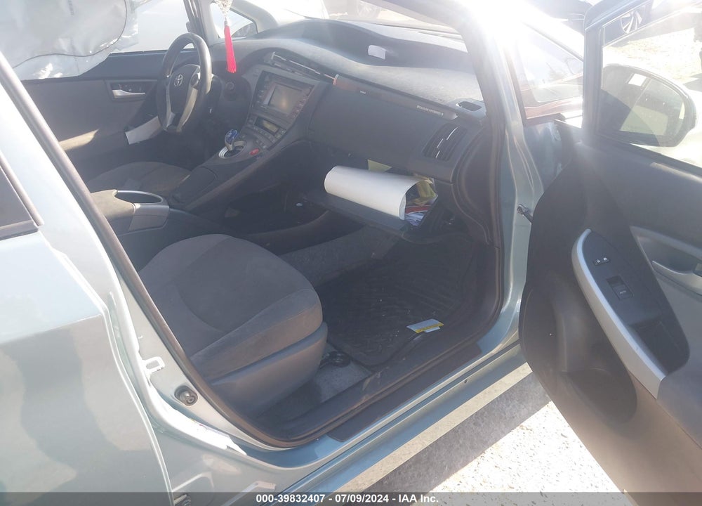 2013 TOYOTA PRIUS PLUG-IN VIN: JTDKN3DP8D3032959