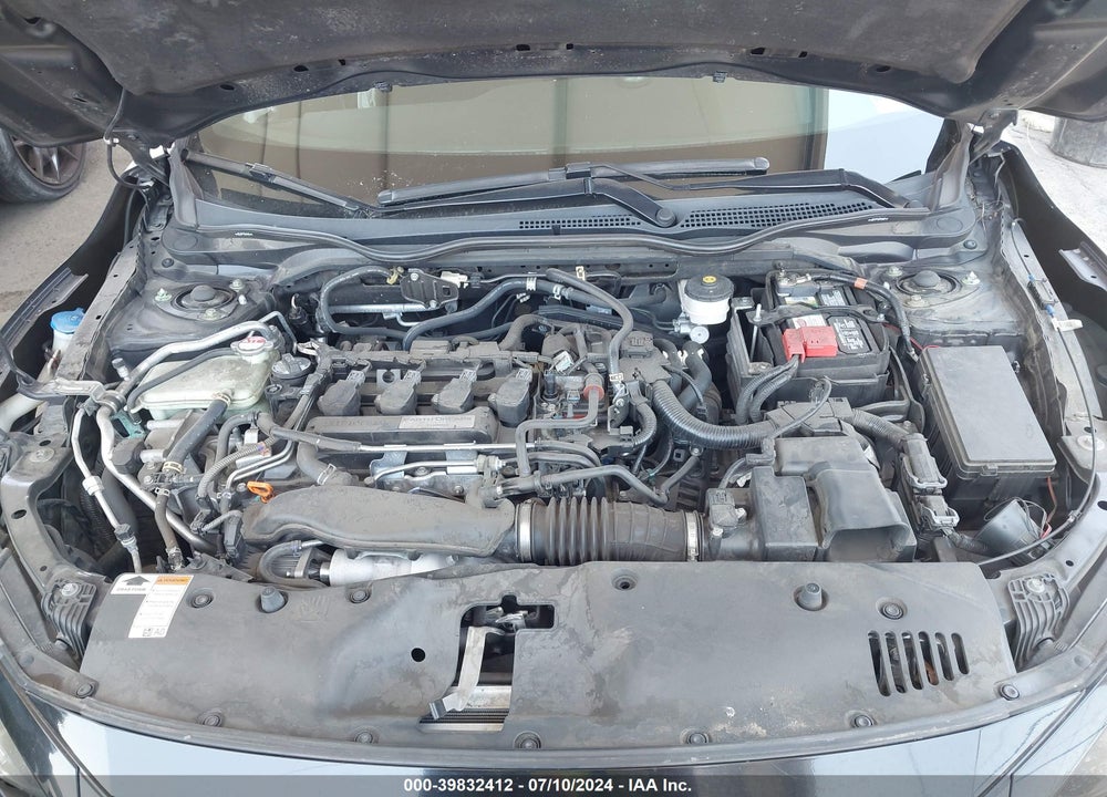 2018 HONDA CIVIC LX VIN: SHHFK7H21JU407653