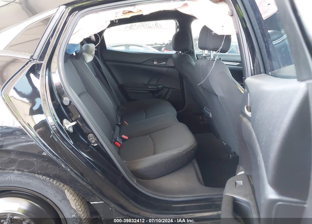 2018 HONDA CIVIC LX VIN: SHHFK7H21JU407653