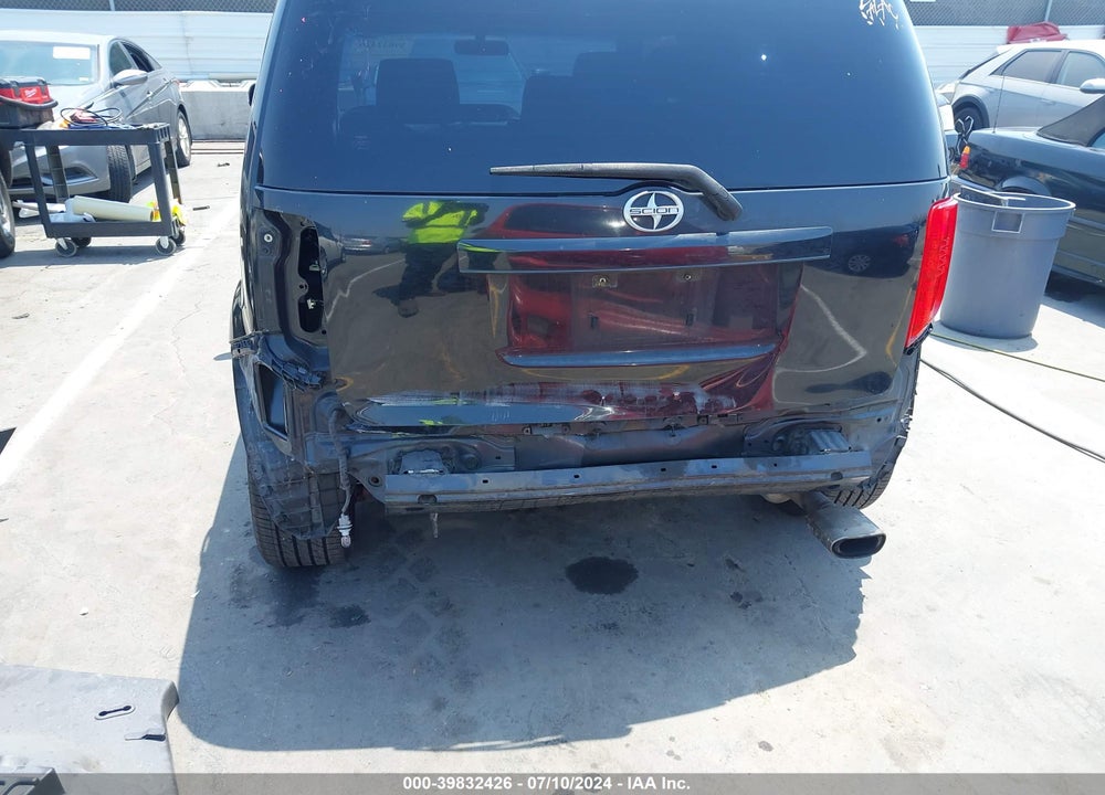 2008 SCION XB VIN: JTLKE50E281012261