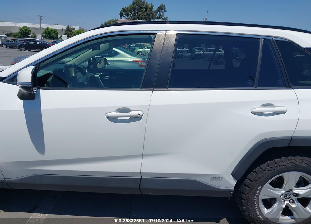 2019 TOYOTA RAV4 HYBRID XLE VIN: JTMRWRFV5KD005672