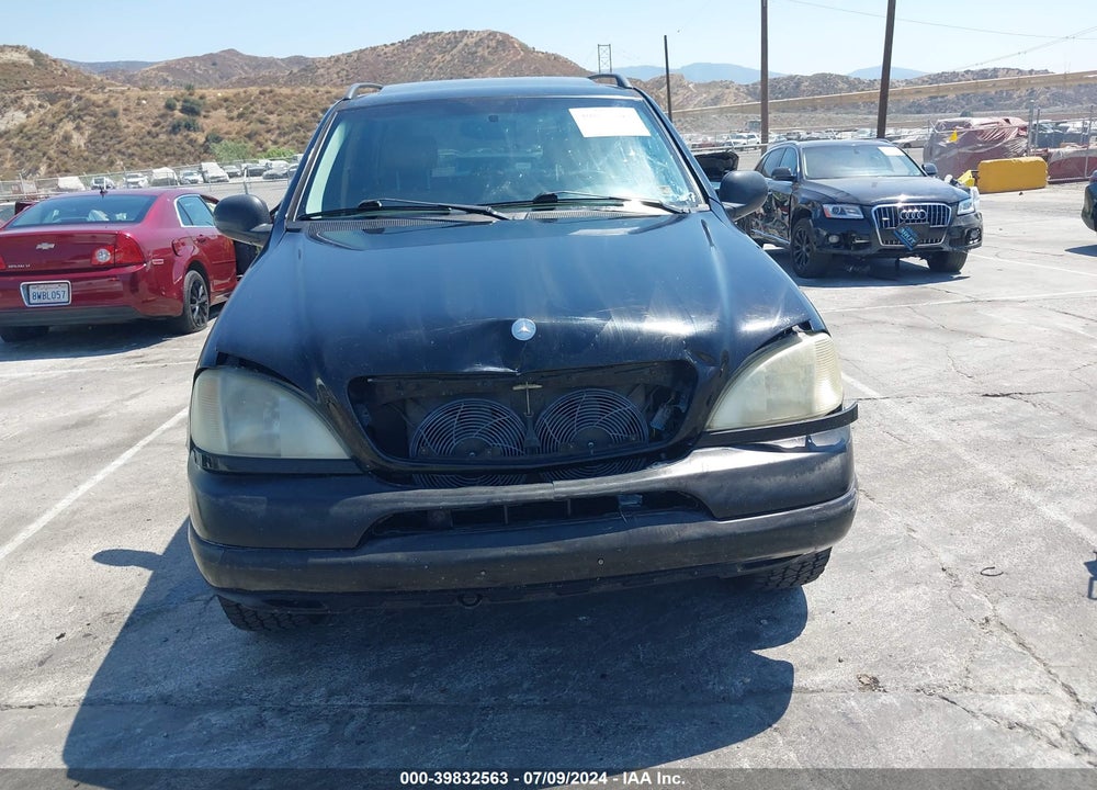 1999 MERCEDES-BENZ ML 430 VIN: 4JGAB72EXXA065695