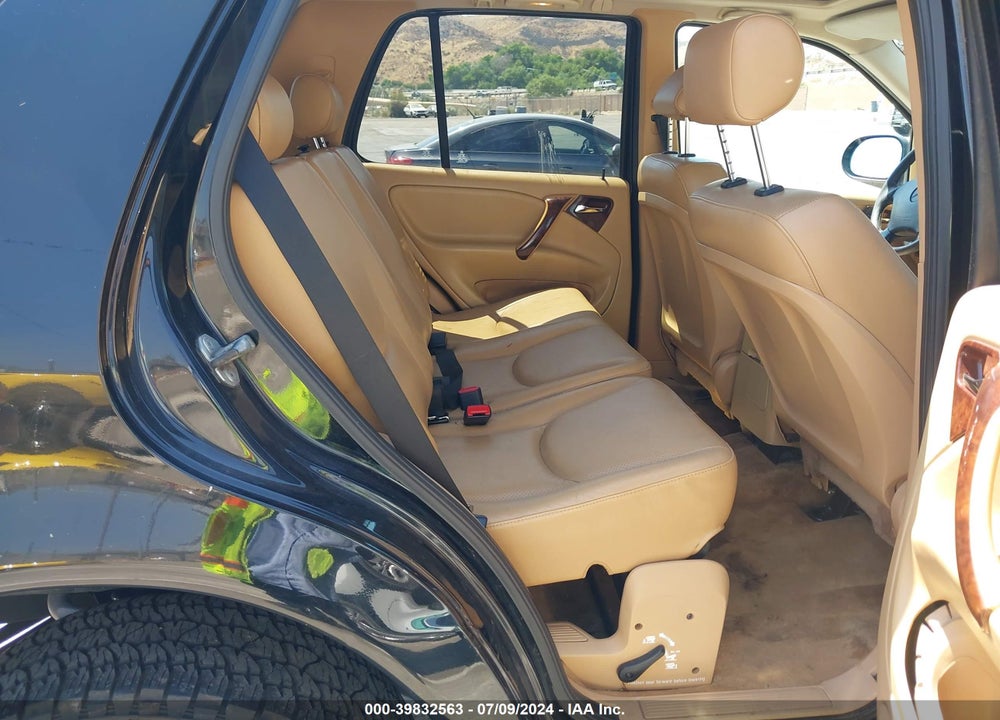 1999 MERCEDES-BENZ ML 430 VIN: 4JGAB72EXXA065695
