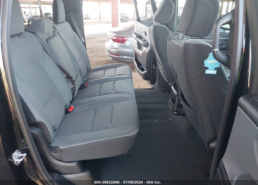 2022 RAM 1500 BIG HORN 4X4 5'7 BOX VIN: 1C6RRFFG5NN348592