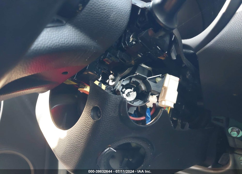 2014 KIA SOUL VIN: KNDJN2A27E7018575